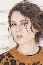 Tegan Quin portrait
