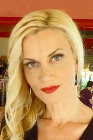 Magda Pensou portrait