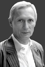 Arthur Brauss portrait