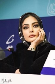 Sahra Asadollahi portrait