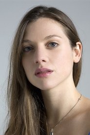 Pénélope-Rose Lévèque portrait