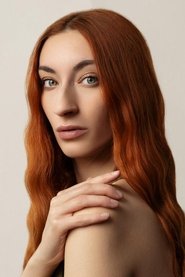 Hailey Mauk portrait