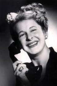 Gwen Plumb portrait