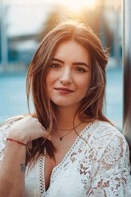 Elsa Bois portrait