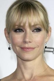 Meredith Monroe portrait