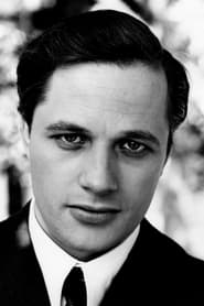 Lino Capolicchio portrait