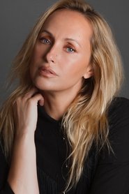 Marisa Cruz portrait