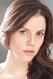 Pınar Öğün portrait