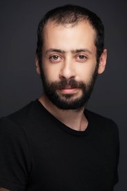 Deniz Gürzumar portrait