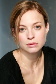 Elodie Frenck portrait