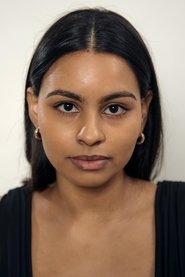 Tara Mae portrait