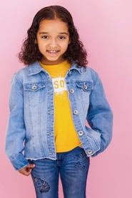 Leah Schaefer portrait