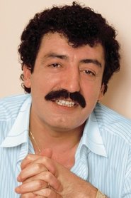 Müslüm Gürses portrait