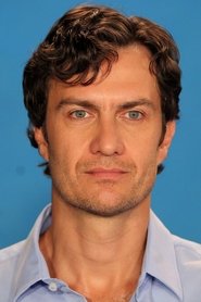 Gabriel Braga Nunes portrait