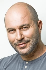 Lior Raz portrait