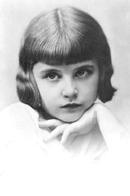 Gaby Triquet portrait