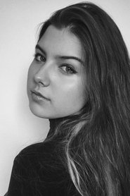 Sthefany Saldanha portrait