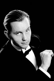 Max Raabe portrait