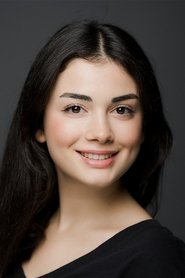 Özge Yağız portrait