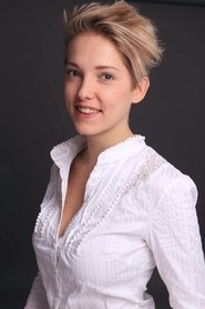 July Janssen portrait