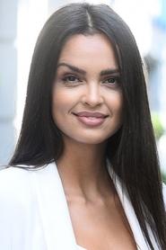 Klaudia El Dursi portrait