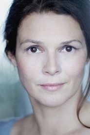 Delphine Forest portrait
