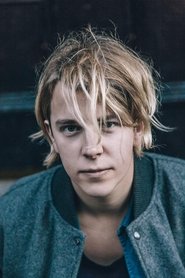 Tom Odell portrait