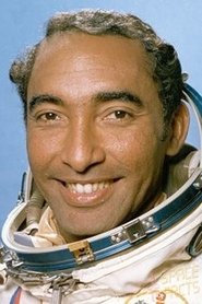 Arnaldo Tamayo Méndez portrait