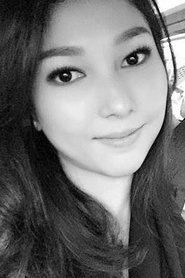 Reva Mustafa portrait