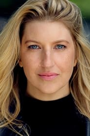 Tara Summers portrait