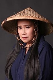 Liz Alindogan portrait