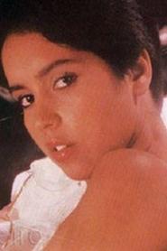Tânia Gomide portrait