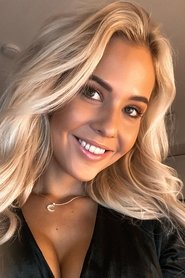 Jasmin Voutilainen portrait