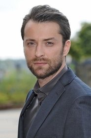 Filip Bobek portrait