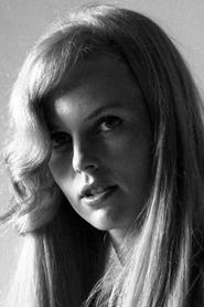Roberta Collins portrait