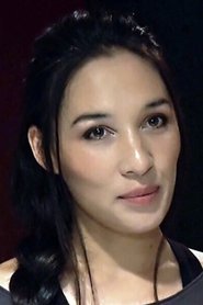 Julia Bui Ngoc portrait