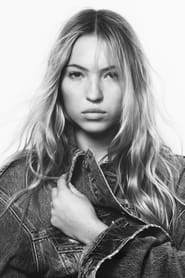 Lila Grace Moss portrait