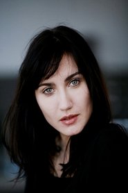 Mădălina Constantin portrait