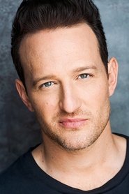 Justin Sintic portrait