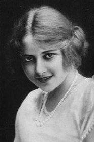 Muriel Ostriche portrait