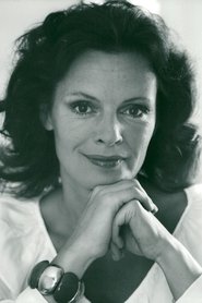 Sylvia Lindenstrand portrait