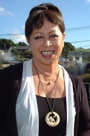 Maureen Waaka portrait
