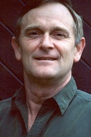 Stuart Devenie portrait