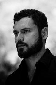 Adan Canto portrait