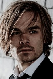 Nijas Ørnbak-Fjeldmose portrait