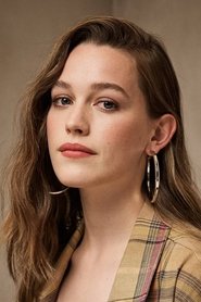 Victoria Pedretti portrait