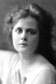 Clio Ayres portrait