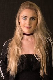 Emma Holzer portrait