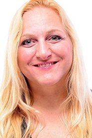 Nicole Holt portrait