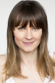 Lisa Stokke portrait